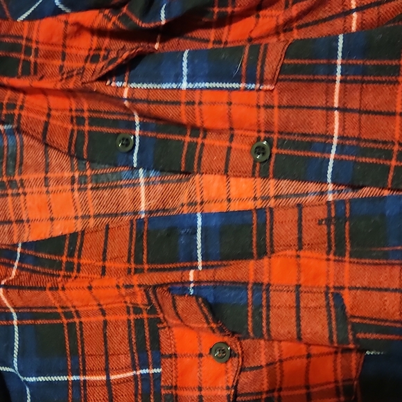 Top - Picture 2 of 3